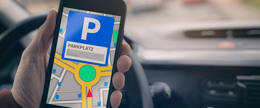 Parkplatzsuche mit Mobiltelefon App